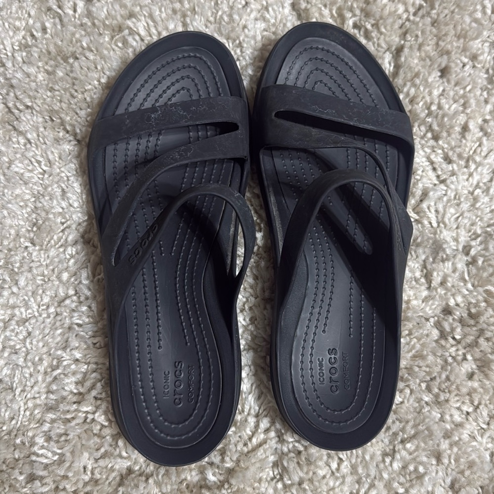Crocs sandal size 8